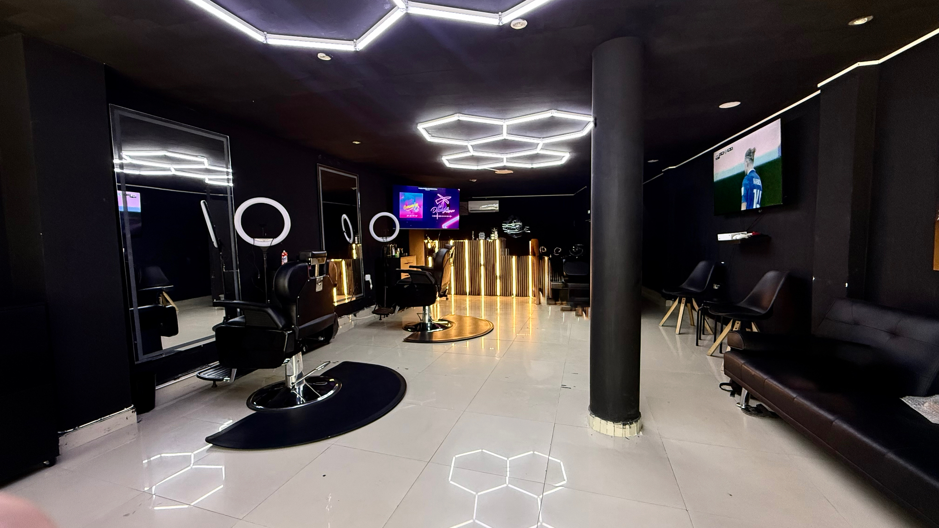 Interior de Couture Barber